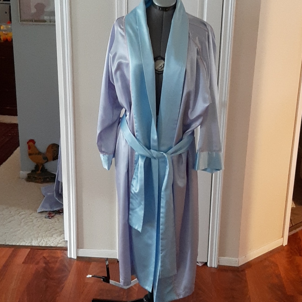 VTG Victoria Secret Robe Kimono Sleeves